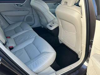Volvo V90 Cross Country foto 9