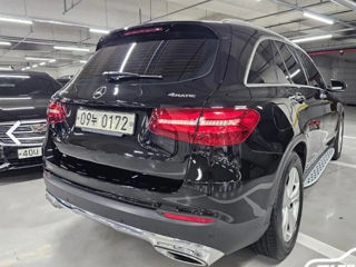 Mercedes GLC foto 5