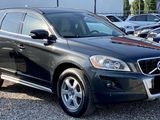 Volvo XC60 foto 2