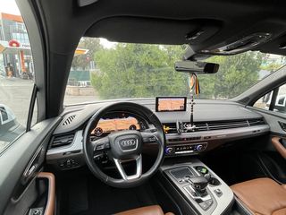 Audi Q7 foto 7