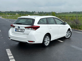 Toyota Auris foto 5