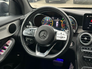 Mercedes GLC foto 12