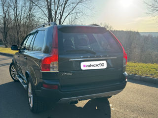 Volvo XC90 foto 4