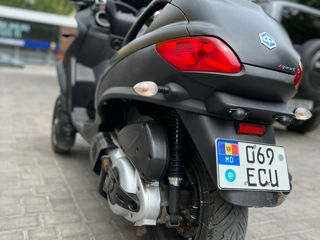 Piaggio MP3 foto 6