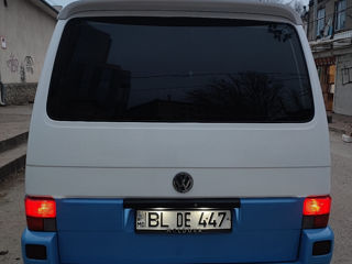 Volkswagen Transporter foto 3