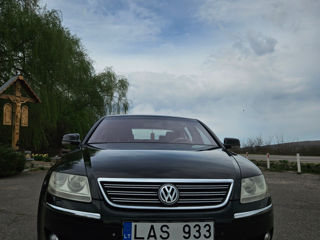 Volkswagen Phaeton foto 3