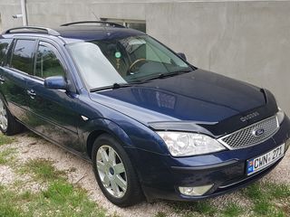 Ford Mondeo foto 7