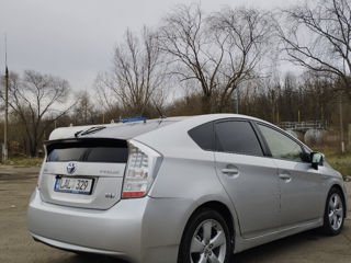 Toyota Prius foto 5