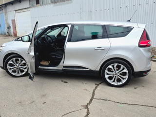 Renault Grand Scenic foto 7