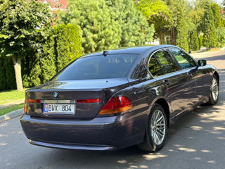 BMW 7 Series foto 4