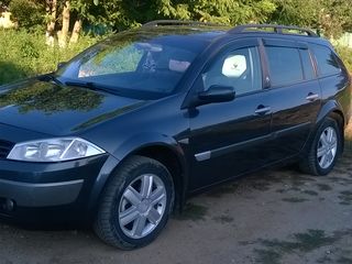 Renault Megane foto 2