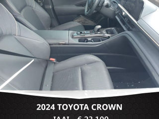 Toyota Crown foto 9