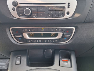 Renault Grand Scenic foto 4