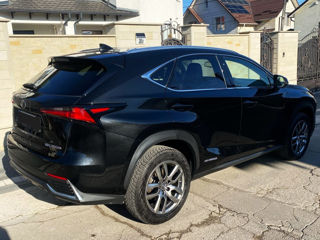 Lexus NX Series foto 3