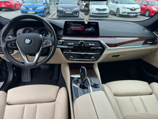 BMW 5 Series foto 5