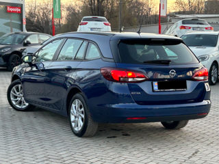 Opel Astra foto 3