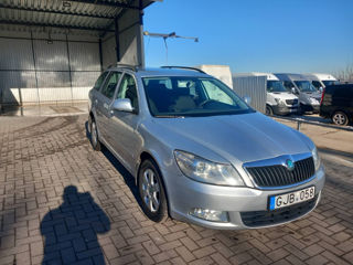 Skoda Octavia foto 8