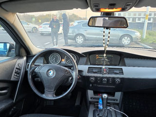 BMW 5 Series foto 4