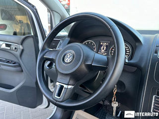 Volkswagen Touran foto 10