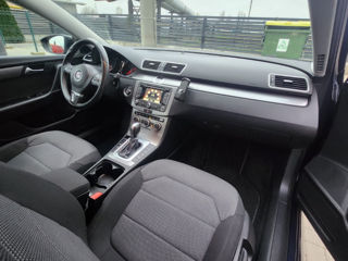 Volkswagen Passat foto 6