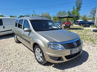 Dacia Logan foto 2