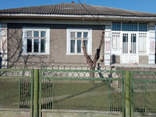Дом и жилой сарай в городе Рышканы! foto 1