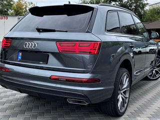 Audi Q7 foto 5