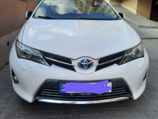 Toyota Auris foto 1