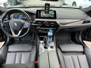 BMW 5 Series foto 8