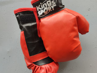 Продам перчатки боксерские тренировочные