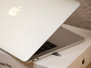 MacBook Pro 13/ Core i5 7360u/ 8Gb Ram/ 256Gb SSD/ 13.3" Retina/ 354Cycles! foto 14