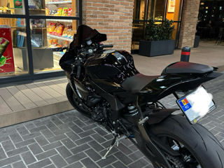 Yamaha R1 фото 3