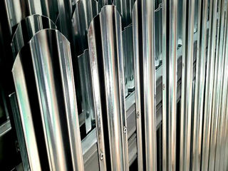 Gard din stacheta metalica calitate super, plasa metalica pentru gard si constructie.Stilpi.Eurogard