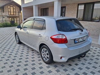 Toyota Auris foto 4