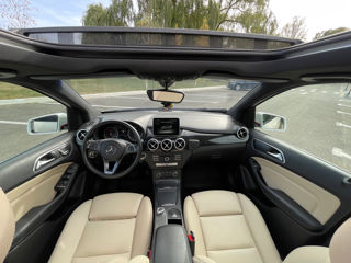 Mercedes B-Class фото 8