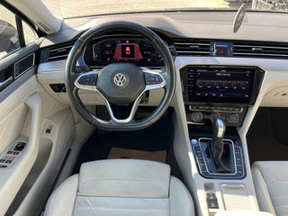 Volkswagen Passat foto 8