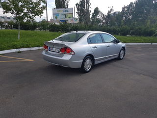 Honda Civic Hibrid foto 4