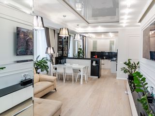 3-х комнатная квартира, 110 м², Центр, Кишинёв