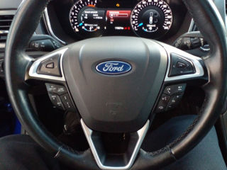 Ford Mondeo foto 3