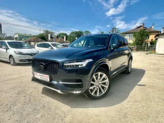 Volvo XC90 foto 1