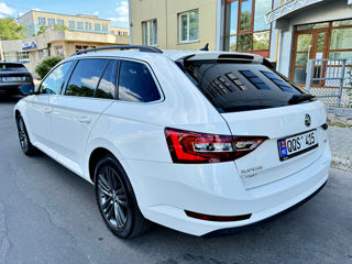 Skoda Superb foto 5