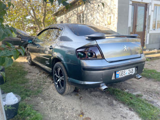 Peugeot 407 foto 10