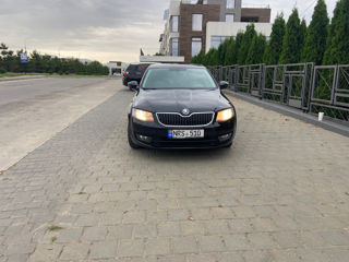 Skoda Octavia foto 2