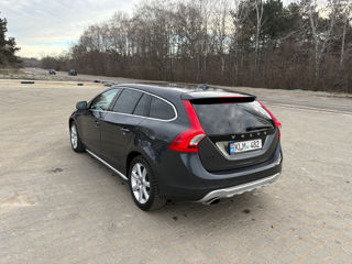 Volvo V60 foto 4