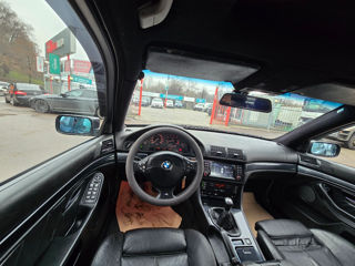 BMW 5 Series foto 9