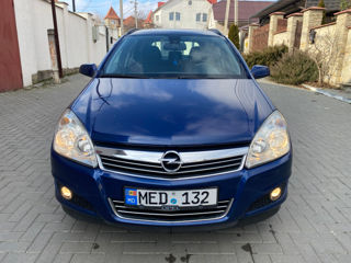 Opel Astra foto 7