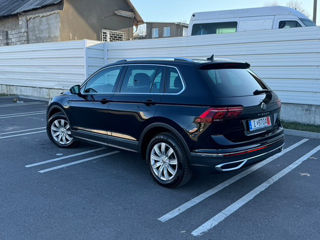 Volkswagen Tiguan foto 8