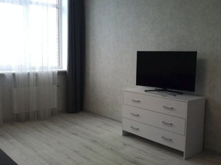 Apartament cu 2 camere, 62 m², Botanica, Chișinău foto 5