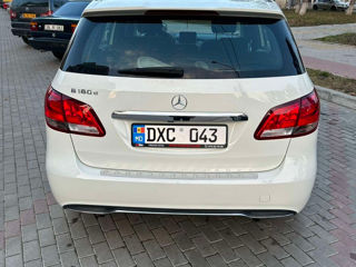 Mercedes B-Class foto 3