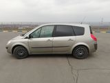 Renault Grand Scenic foto 4